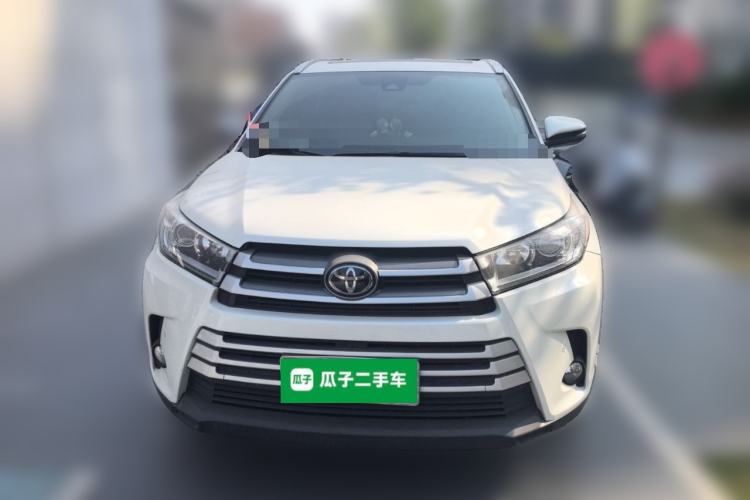 Used Toyota Highlander 2018 2.0T Four-Wheel Drive Luxury Edition 7 Seats China V Emission Standard
