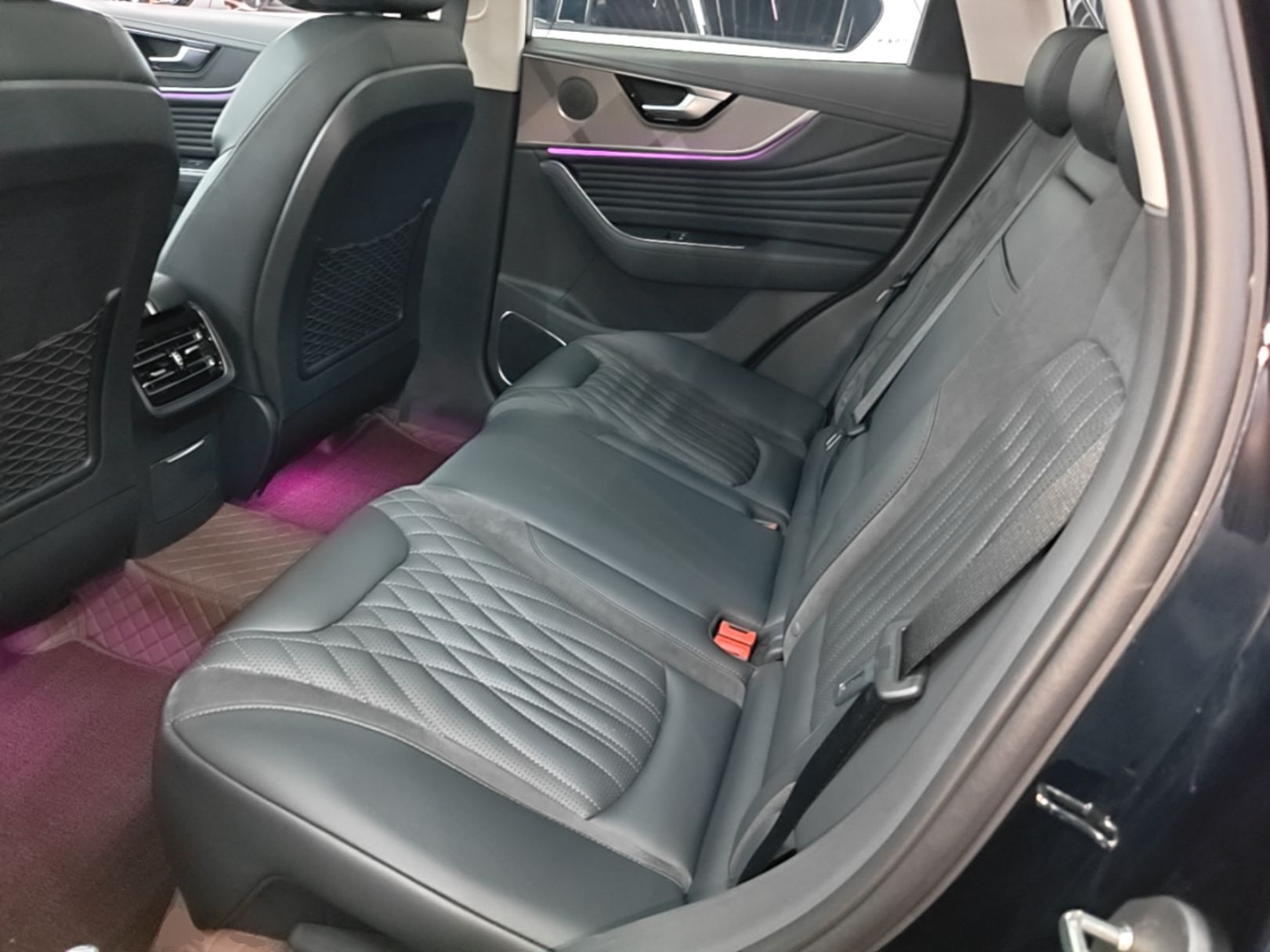 Hongqi HS5 2023 2.0T Qixiang Pro Edition — снимка 20