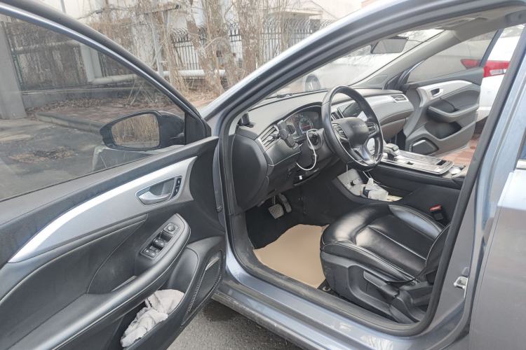 Used Roewe i6 MAX New Energy 2020 1.5T PHEV Sporty Cool Edition
