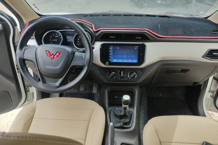 Used Wuling Hongguang 2021 1.5L Facelifted S Comfort Version with Electric Power Steering LAR
