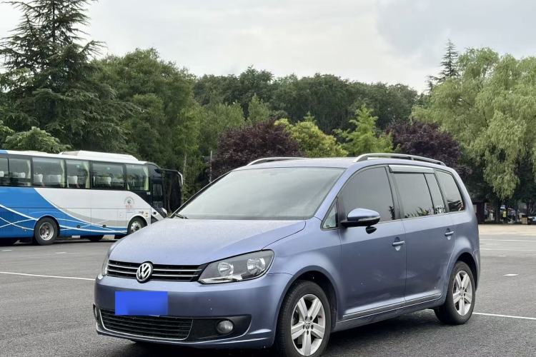 Used Volkswagen Touran 2015 1.4T Manual Comfort Edition 5-Seater