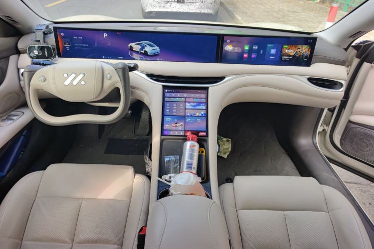 Used IM L6 2024 Max Standard Edition Center Console