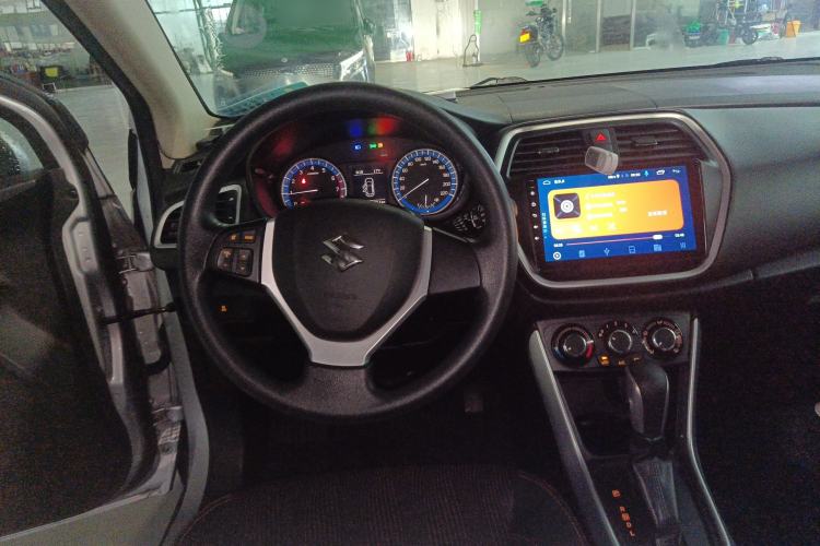 Used Suzuki S-Cross 2014 1.6L CVT Two-Wheel Drive Entry Model