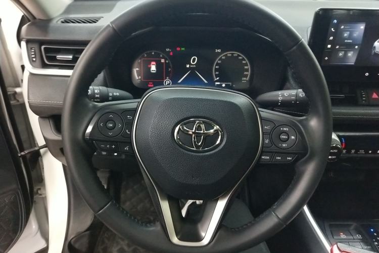 Used Toyota Wildlander 2023 2.0L CVT Two-Wheel Drive Luxury PLUS Edition Steering Wheel