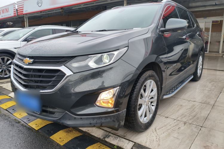 Used Chevrolet Equinox 2017 550T Automatic All-Wheel-Drive Top-Tier Version