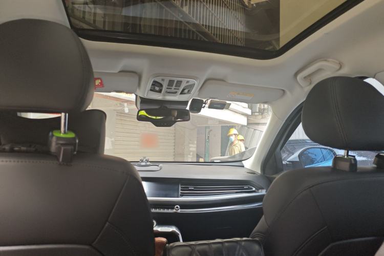 Used Haval H6 2017 Blue Label 1.5T Automatic Two-Wheel Drive ZhiShang Model Headliner