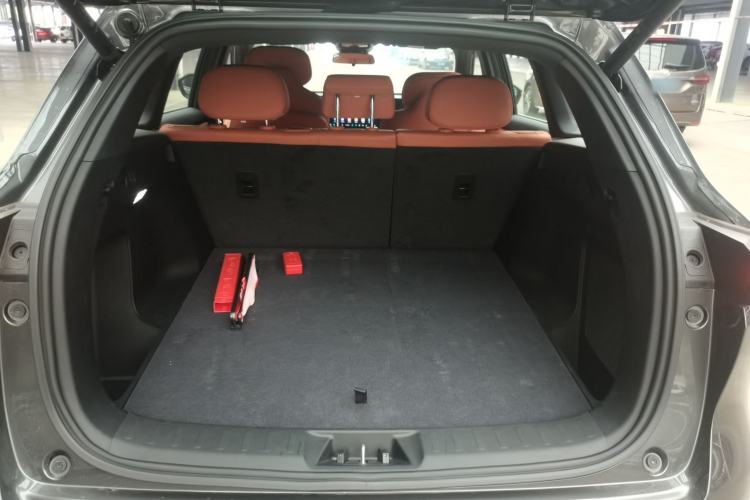 Used CHANGAN CS75 PLUS 2025 4th Generation UItra 2.0T New Blue Whale Smart Intelligent Powertrain Version Trunk