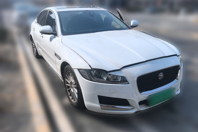 Used Jaguar XF 2016 XF 2.0T Two-Wheel-Drive Luxury Edition