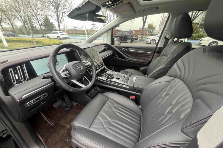 Used GAC Trumpchi M8 2024 Master Series 400T Prestige Edition
