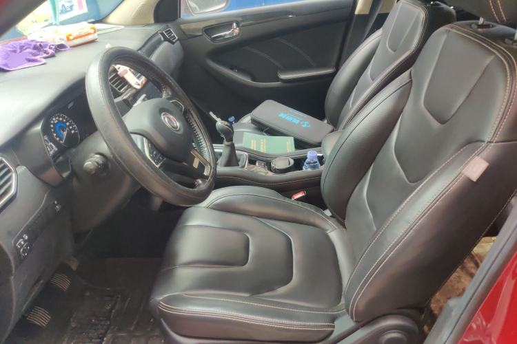 Used Dongfeng Fengon 580 2016 1.5T Manual Luxury Edition