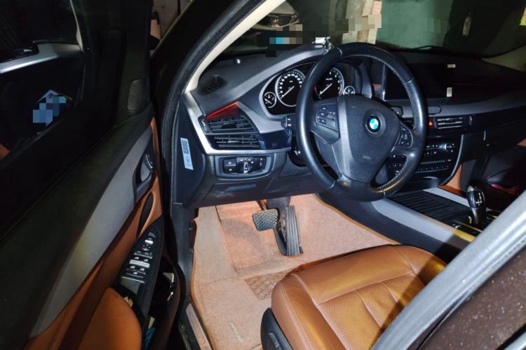 Used BMW X5 2014 xDrive35i 3.0T 5-seater Middle East version
