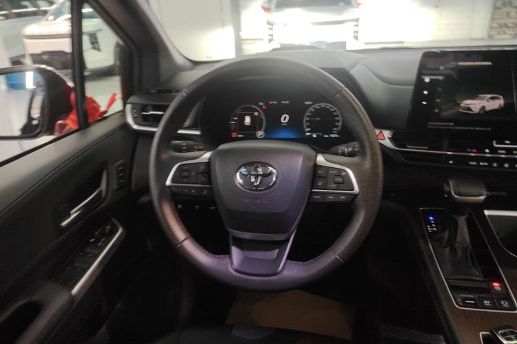 Used Toyota Granvia 2024 2.5L Hybrid Prestige PLUS Edition Steering Wheel