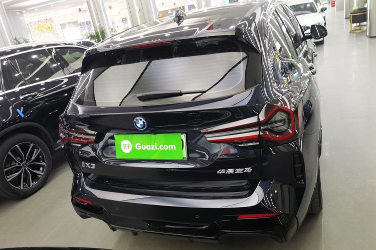 Used BMW iX3 2022 Leading Model
