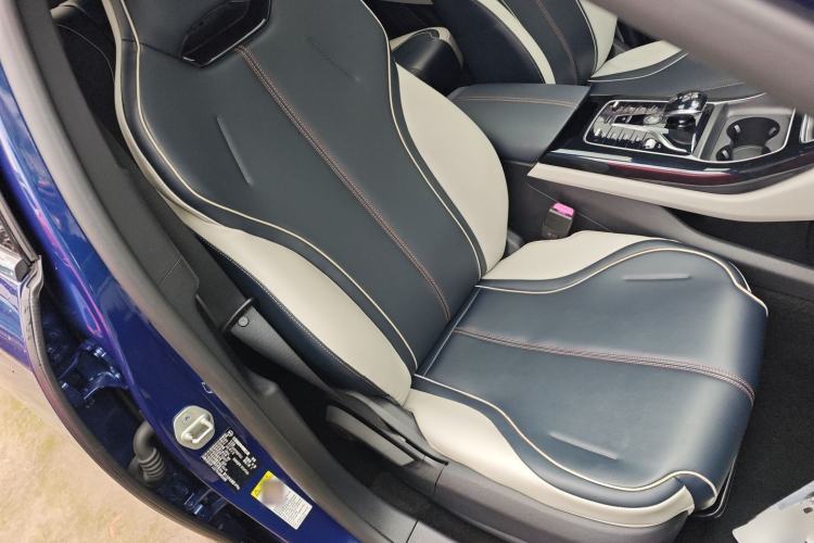 Used BYD Qin PLUS 2021 DM-i 55KM Flagship Model Right Front Seat