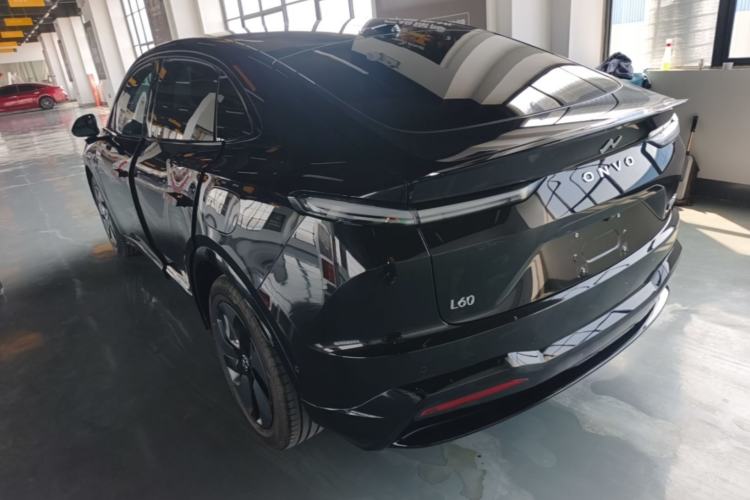 Used ONVO L60 2024 60 kWh Rear-Drive Version