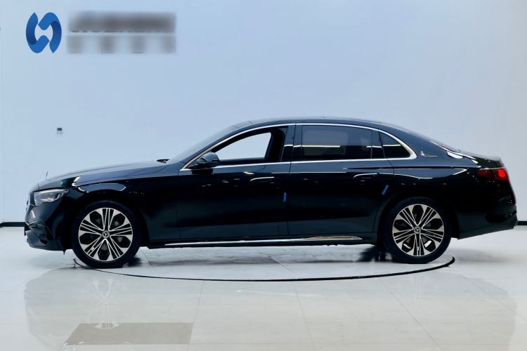 Used Mercedes-Benz E-Class 2024 Facelift E 300 L Fashion Sport Edition
