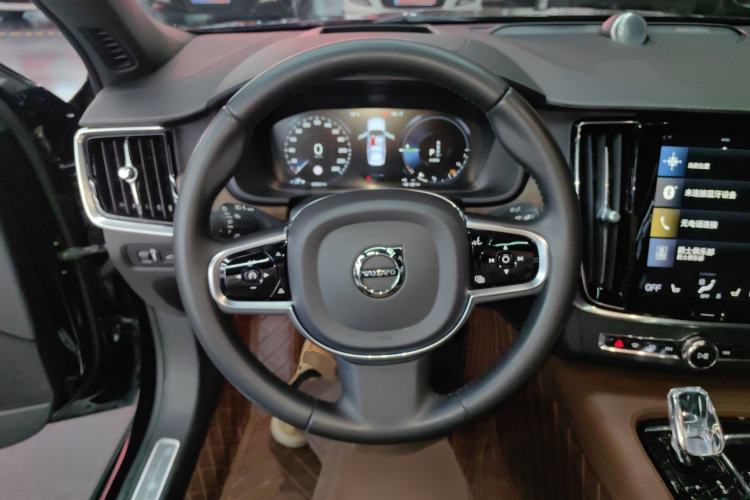 Used Volvo S90 New Energy 2021 T8 e-Drive Hybrid Luxury Edition