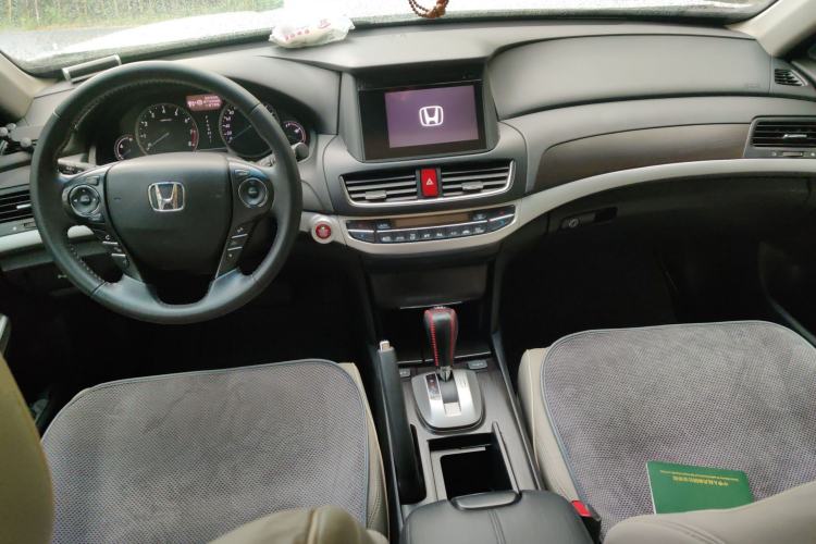 Used Honda Crosstour 2014 2.4L Luxury Edition