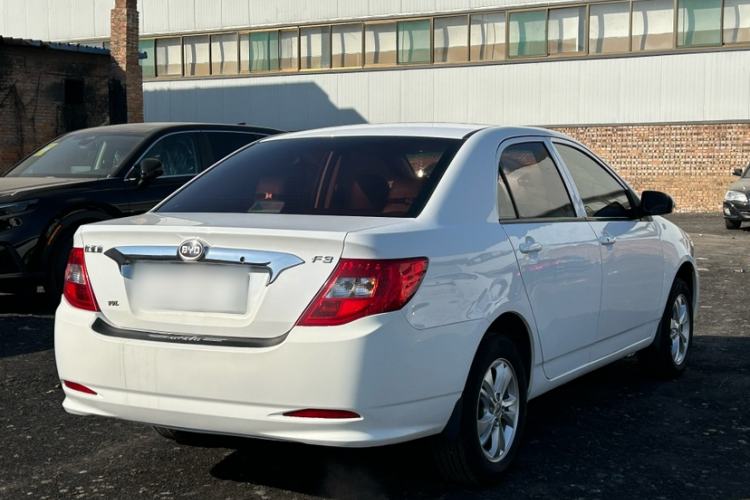 Used BYD F3 2015 Energy-Efficient Model 1.5L Manual Comfort Edition