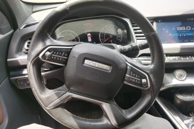 Used Haval H6 2017 Blue Label 2.0T Automatic Two-Wheel Drive Smart Edition