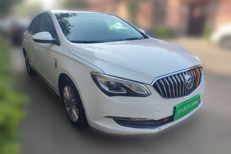 Used Buick GT 2017 15N Automatic Elite Version Front Right 45 Deg