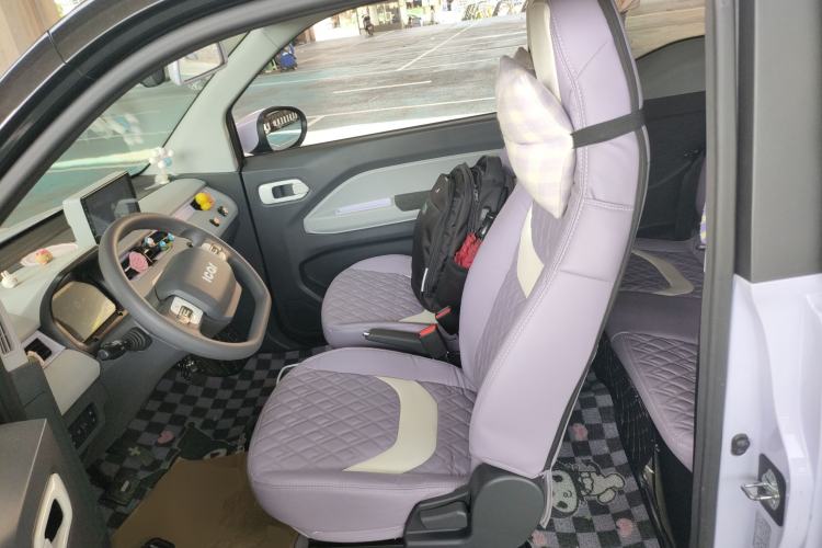 Used Chery QQ Ice Cream 2022 170km Sundae Phosphate Lithium-Ion