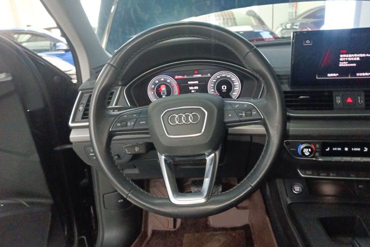 Used Audi Q5L 2022 40T Fashionable and Elegant Model