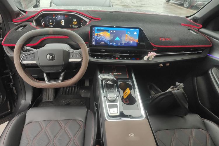 Used CHANGAN CS55PLUS 2024 3rd Generation 1.5T DCT Prestige Model Center Console