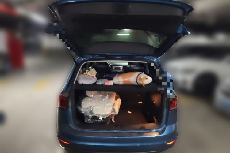 Used Volkswagen Golf Sportsvan 2016 230TSI Automatic Luxury Version
