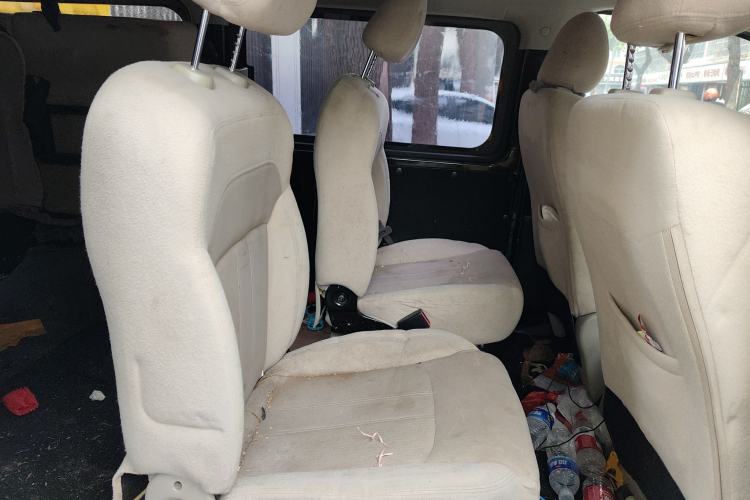 Used FORTHING Lingzhi 2019 Facelifted M5L 1.6L 7-Seater Base Model China VI Standard
