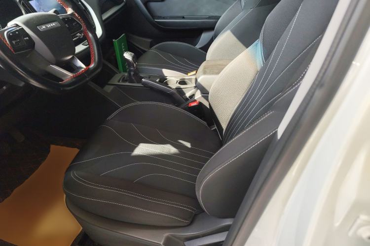 Used JETOUR X70M 2020 Revised 1.5T Manual Partner Version 7-Seater
