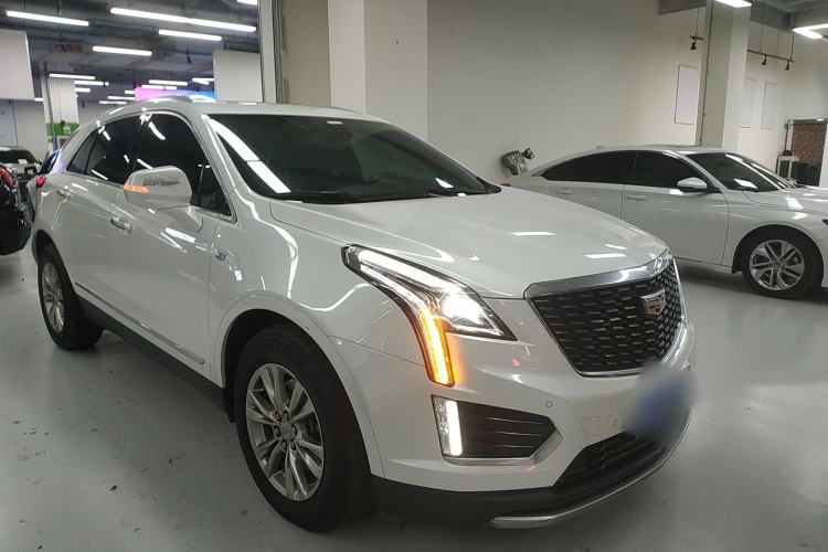 Used Cadillac XT5 2022 2.0T Two-Wheel Drive Luxury Version