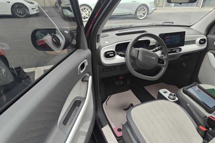 Used Geely Galaxy Panda 2025 210km Panda Kart Driver Seat