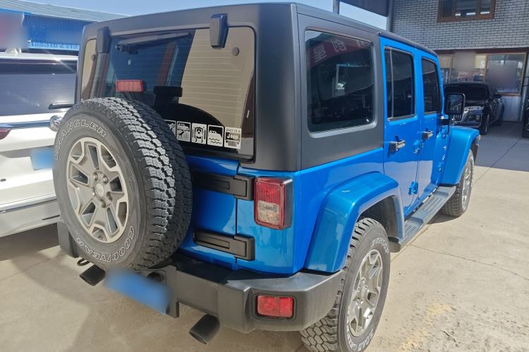 Used Jeep Wrangler 2017 3.0L Sahara Four-Door Comfort Edition
