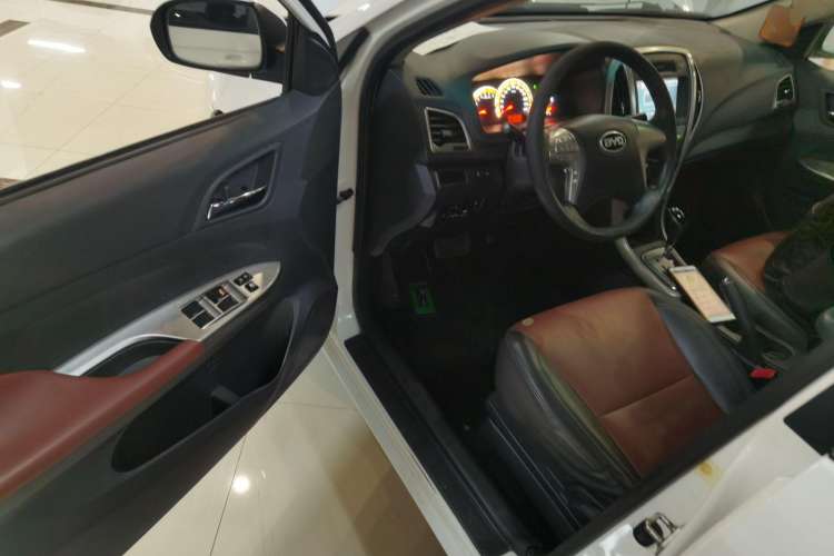 Used BYD F3 2015 Energy-Saving Edition 1.5L Automatic Prestige Model