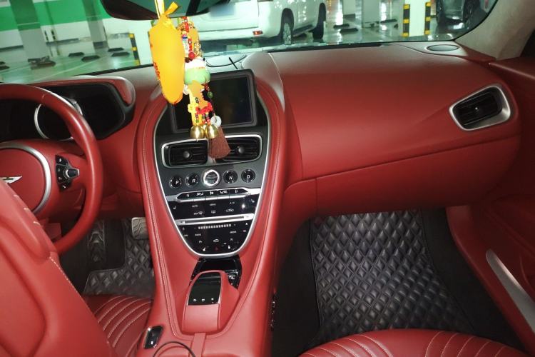 Used AstonMartin DB11 2019 4.0T V8 Coupe