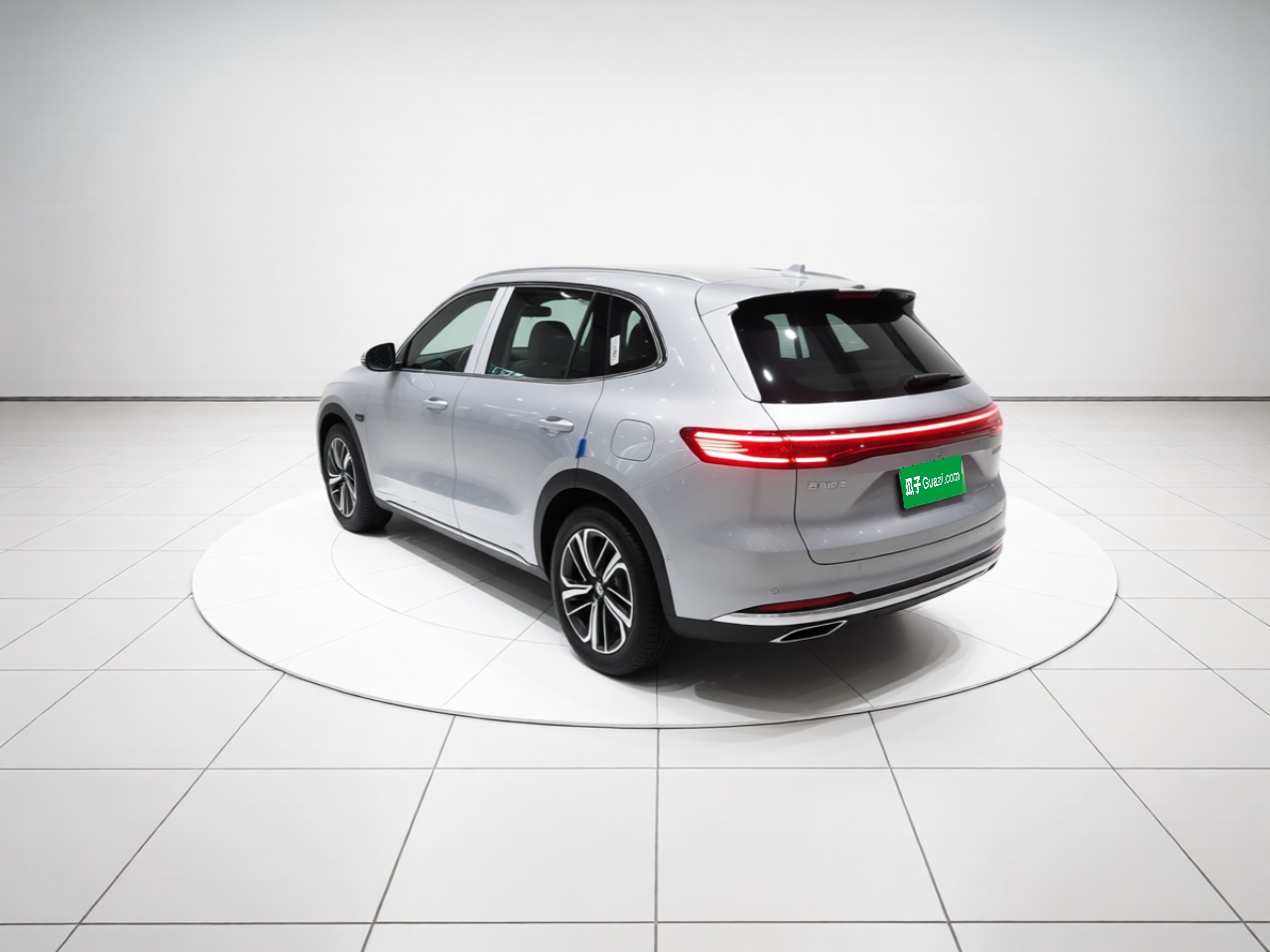Geely Galaxy Xingjian 7 EM-i 2026 Model 135km Smart Navigation Version — снимка 4