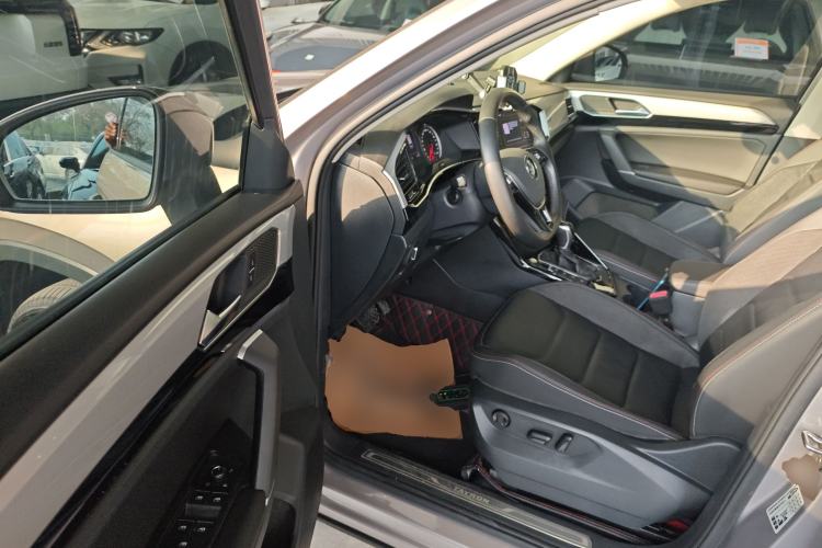 Used Volkswagen Tayron 2020 280TSI Two-Wheel Drive Luxury Connect Edition