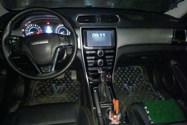Used Haval H2 2017 Red-Label 1.5T Automatic Two-Wheel Drive Elite Model
