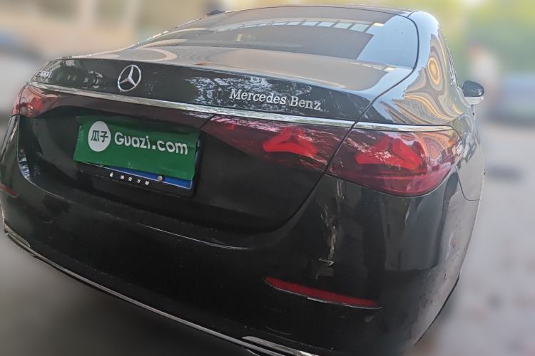 Used Mercedes-Benz E-Class 2025 Facelift E 300 L Luxury Edition
