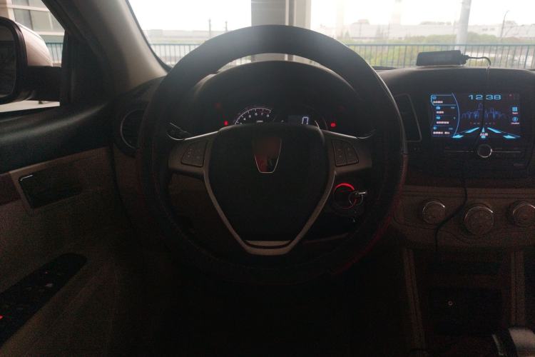 Used Roewe 350 2014 1.5L Automatic Xunyue Version Steering Wheel