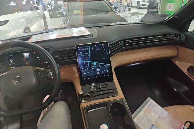 Used Nio ES8 2020 415 km Range 6-Seater Version
