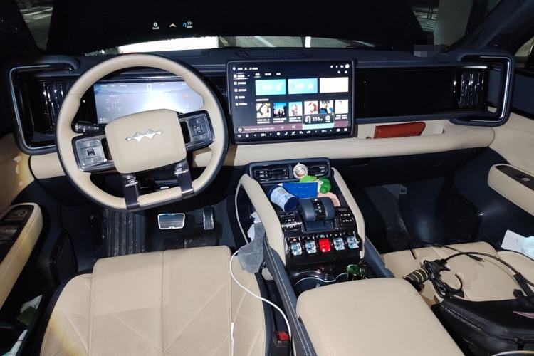 Used Formula Leopard 5 2023 Navigator Edition