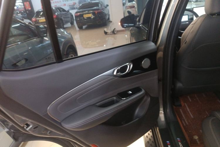 Used AION V 2023 Plus 70 Smart Edition Lithium Iron Phosphate