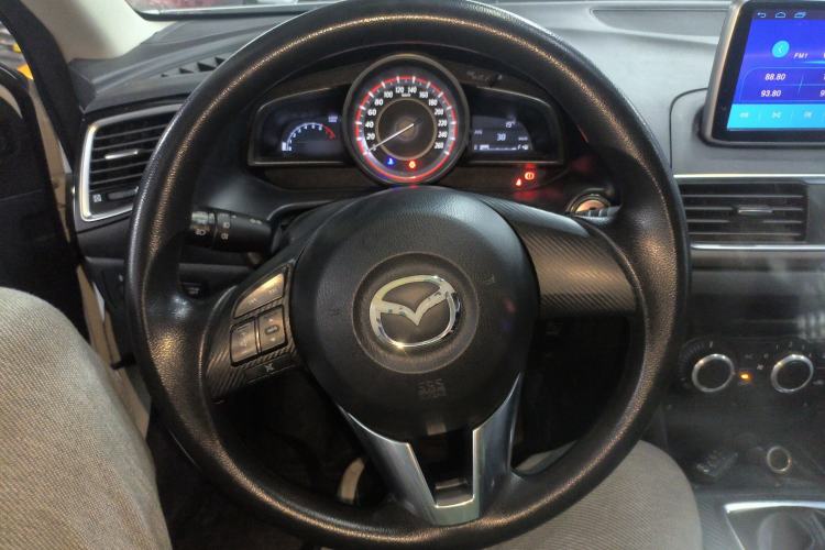 Used Mazda Mazda 3 Axela 2016 Sedan 1.5L Manual Comfort Model
