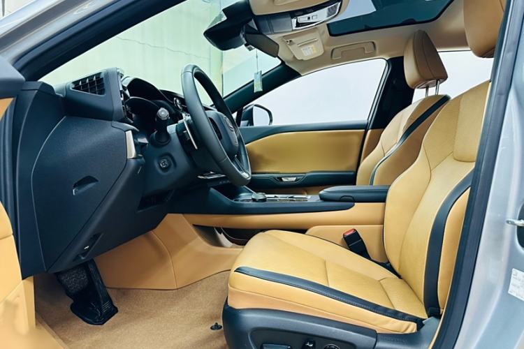 Used Lexus RZ 2023 450e All-Wheel Drive Luxury Edition
