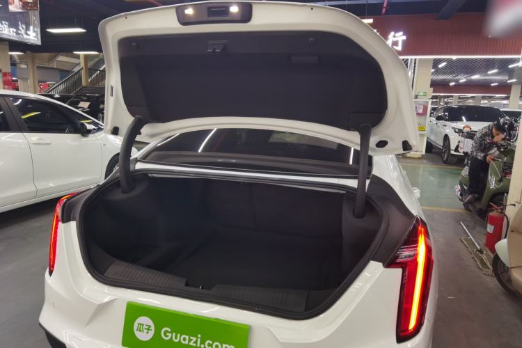 Used Cadillac CT4 2021 28T Luxury Model Trunk