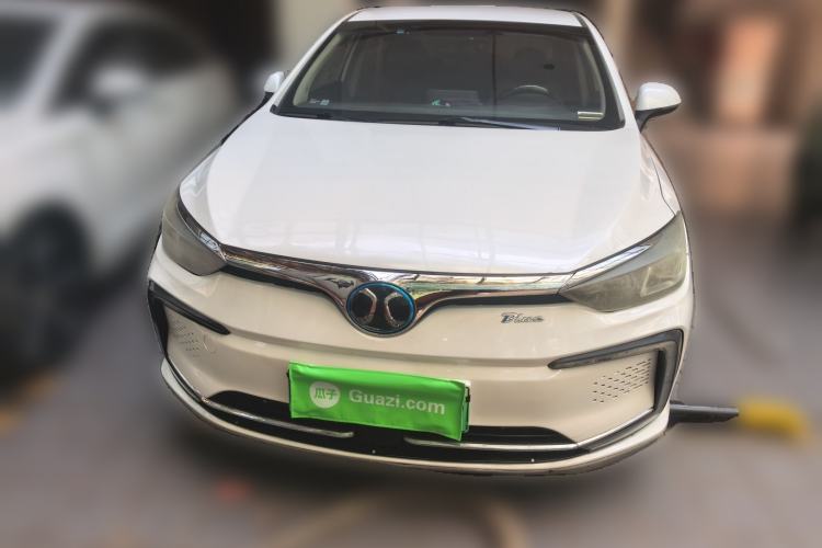 Used BAIC Beijing EU5 2019 R500 Smart Wind Edition Front