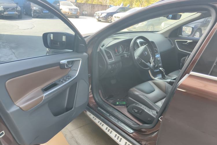 Used Volvo XC60 2015 T5 AWD Zhiyuan Edition Driver Seat
