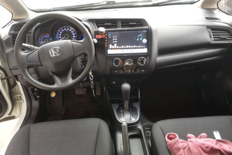 Used Honda Fit 2016 1.5L LXS CVT Comfort Sunroof Version
